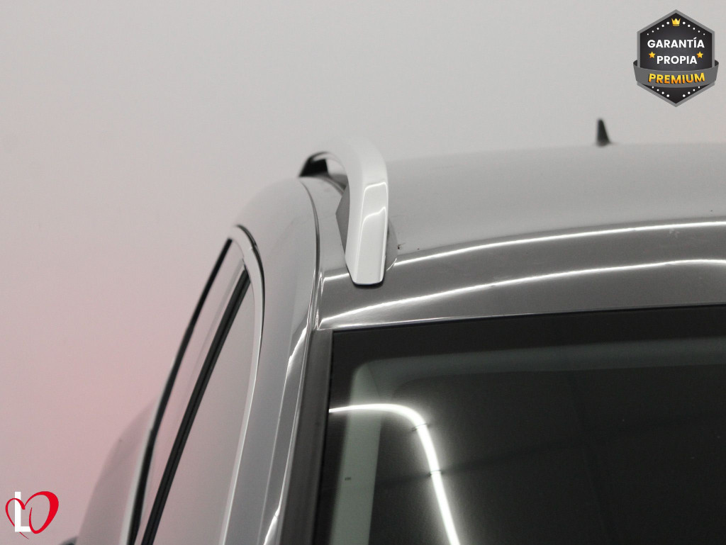 SKODA KAROQ 2.0 TDI DSG 4X4 AMBITION + PACK MULTIMEDIA 150 de segunda mano