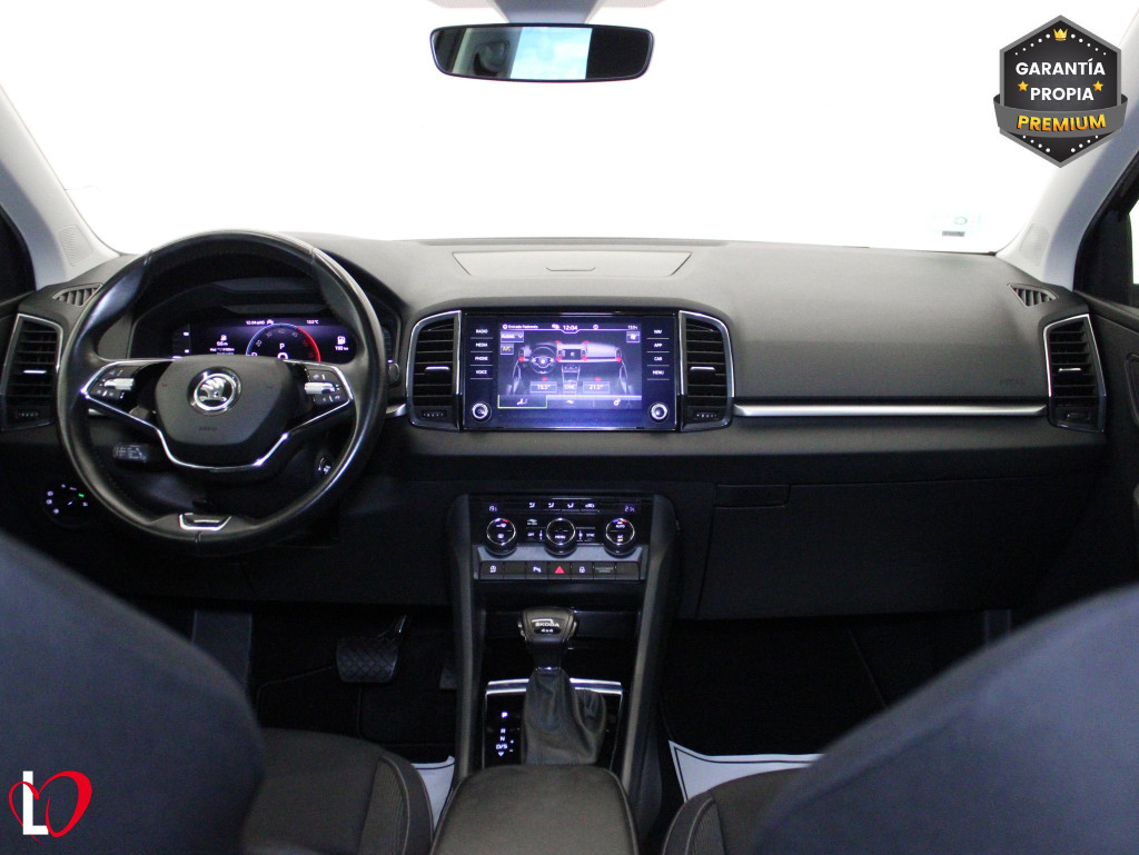 SKODA KAROQ 2.0 TDI DSG 4X4 AMBITION + PACK MULTIMEDIA 150 de segunda mano