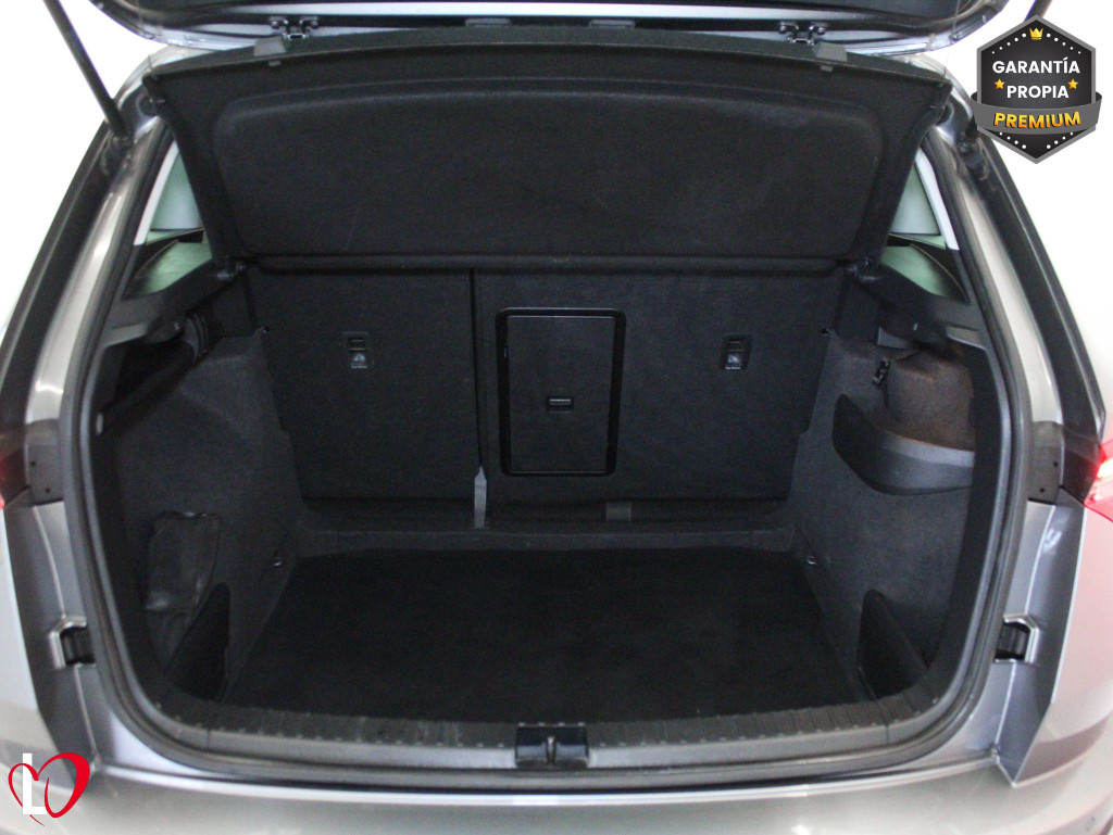 SKODA KAROQ 2.0 TDI DSG 4X4 AMBITION + PACK MULTIMEDIA 150 de segunda mano