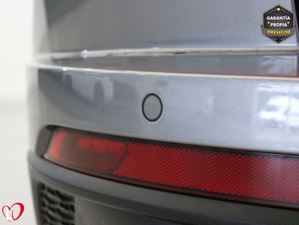 SKODA KAROQ 2.0 TDI DSG 4X4 AMBITION + PACK MULTIMEDIA 150 de segunda mano