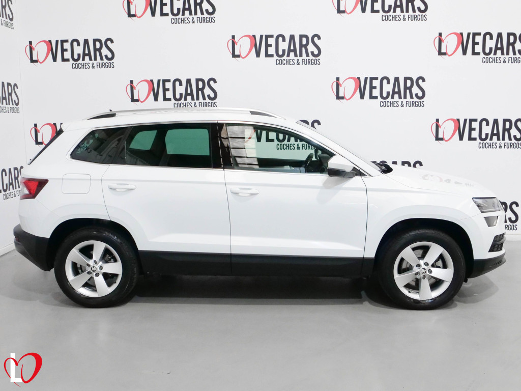 SKODA KAROQ 2.0 TDI DSG-7 4X4 CR AMBITION 150 de segunda mano