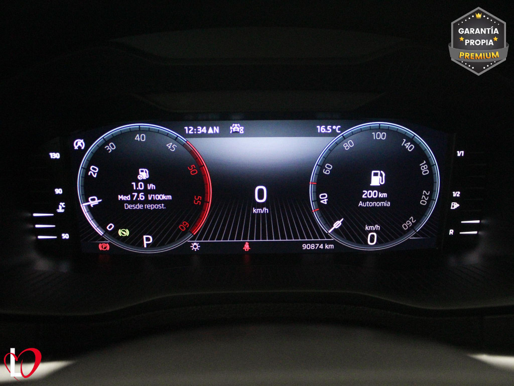 SKODA KAROQ 2.0TDI DSG 4X4 ADBLUE AMBITION 150 de segunda mano