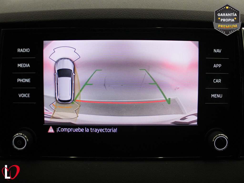 SKODA KAROQ 2.0TDI DSG 4X4 ADBLUE AMBITION 150 de segunda mano