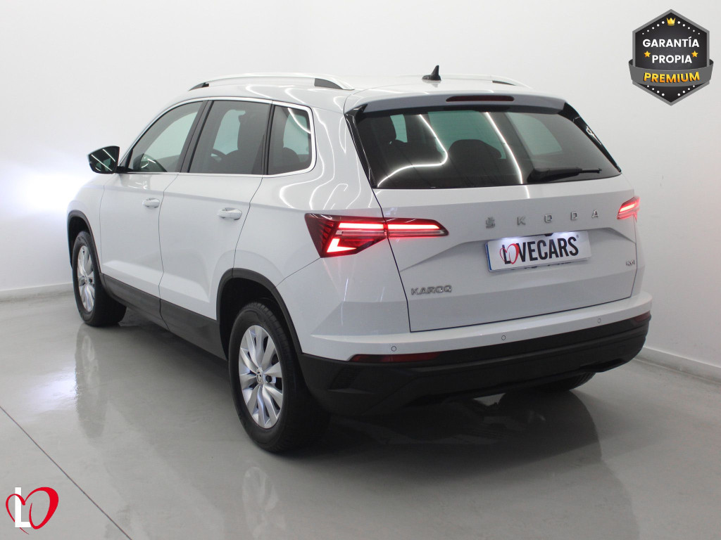 SKODA KAROQ 2.0TDI DSG 4X4 ADBLUE AMBITION 150 de segunda mano