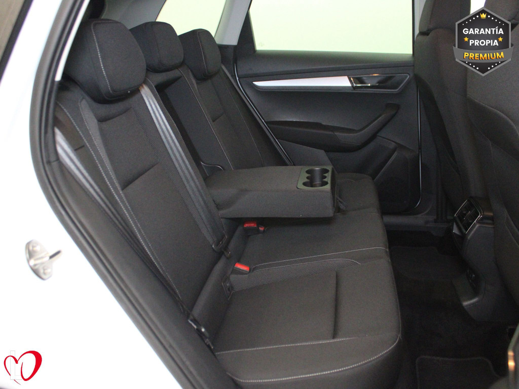 SKODA KAROQ 2.0TDI DSG 4X4 ADBLUE AMBITION 150 de segunda mano