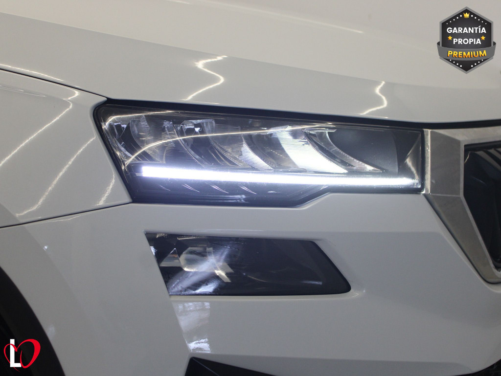 SKODA KAROQ 2.0TDI DSG 4X4 ADBLUE AMBITION 150 de segunda mano