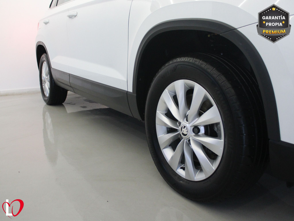 SKODA KAROQ 2.0TDI DSG 4X4 ADBLUE AMBITION 150 de segunda mano