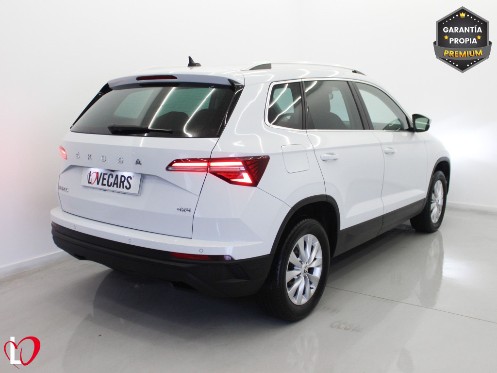 SKODA KAROQ 2.0TDI DSG 4X4 ADBLUE AMBITION 150 de segunda mano