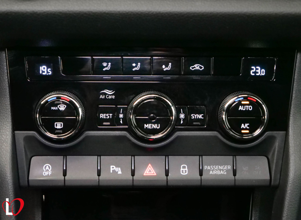 SKODA KODIAQ 2.0 TDI DSG AMBITION 7 PL 150 de segunda mano