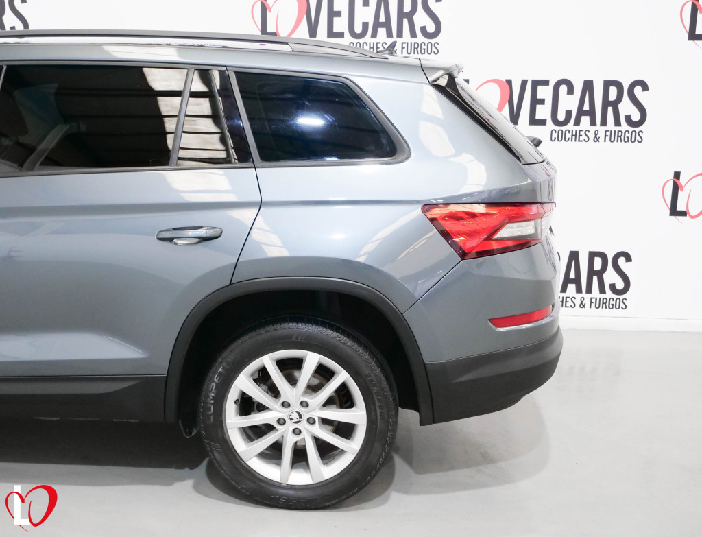 SKODA KODIAQ 2.0 TDI DSG AMBITION 7 PL 150 de segunda mano