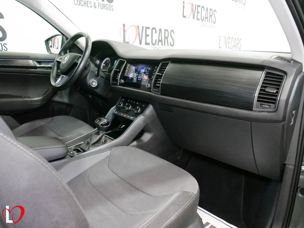 SKODA KODIAQ 2.0 TDI DSG AMBITION 7 PL 150 de segunda mano