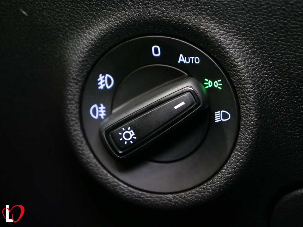 SKODA KODIAQ 2.0 TDI DSG AMBITION 7 PL 150 de segunda mano