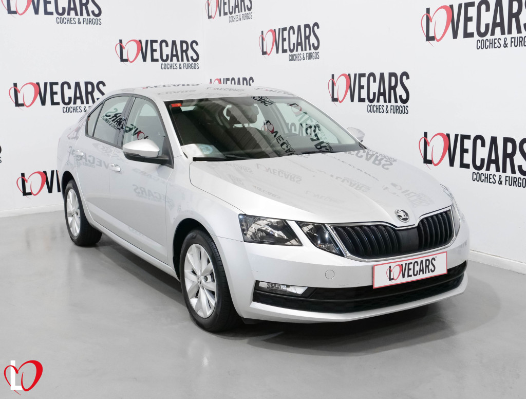 SKODA OCTAVIA 2.0 TDI CR AMBITION 6 VEL 150 de segunda mano