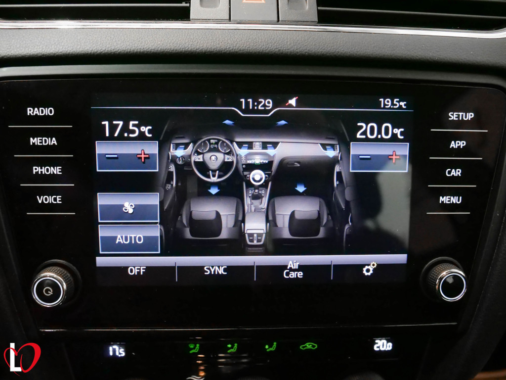 SKODA OCTAVIA 2.0 TDI DSG-7 CR AMBITION 150 de segunda mano