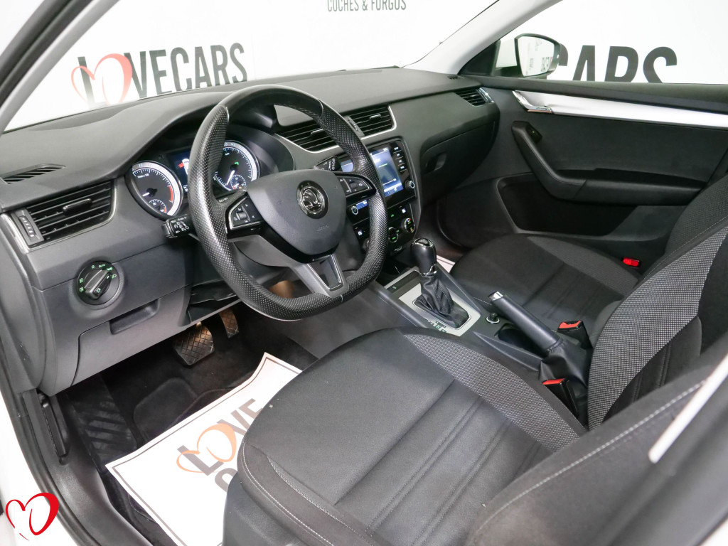SKODA OCTAVIA 2.0 TDI DSG-7 CR AMBITION 150 de segunda mano