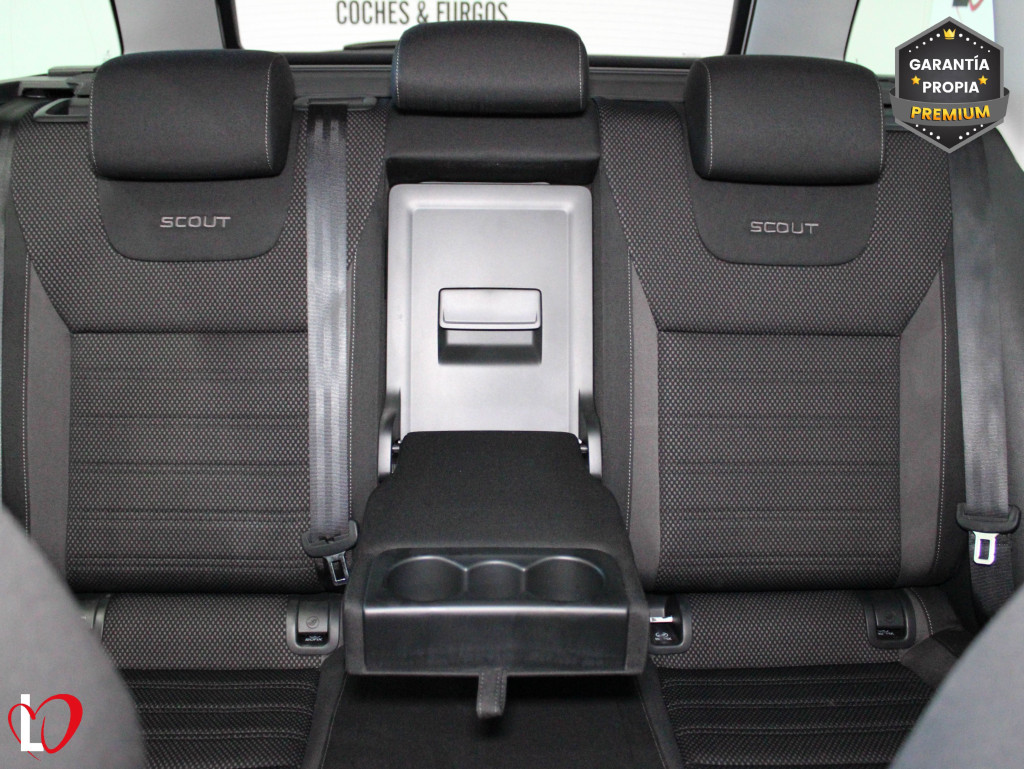 SKODA OCTAVIA SCOUT 2.0 TDI DSG 4X4 SCOUT 150 de segunda mano