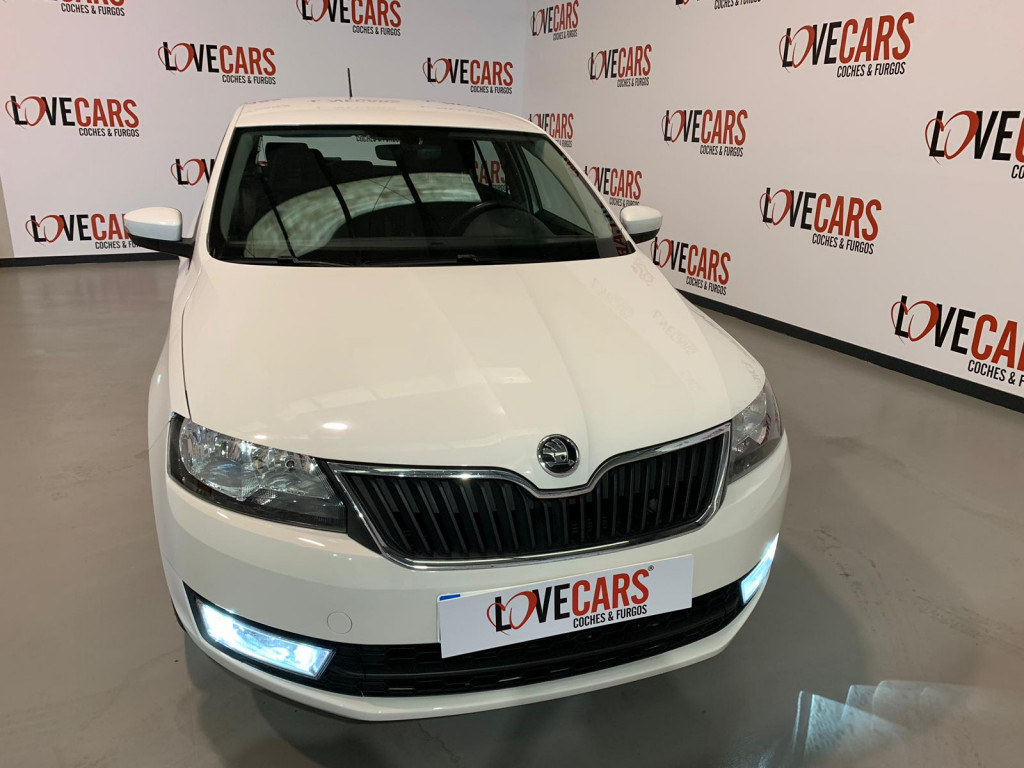 SKODA RAPID 1.4 TDI SPACEBACK AMBITION GPS de segunda mano