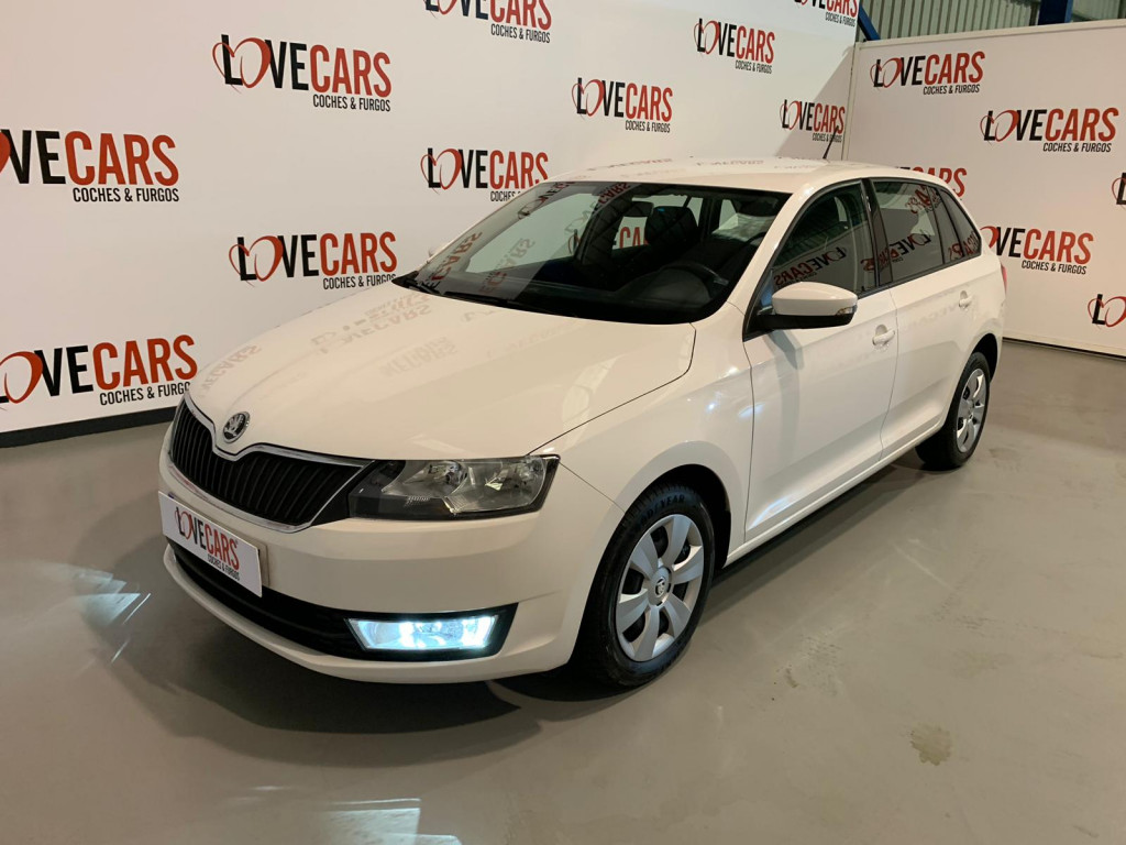 SKODA RAPID 1.4 TDI SPACEBACK AMBITION GPS de segunda mano