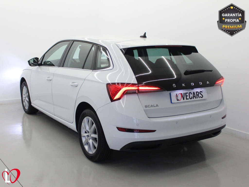 SKODA SCALA 1.0 TSI AMBITION 110 de segunda mano