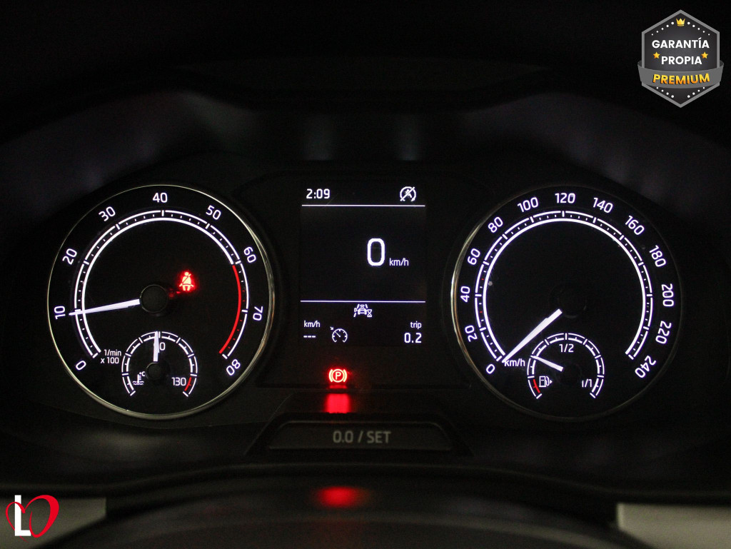 SKODA SCALA 1.0 TSI AMBITION 110 de segunda mano