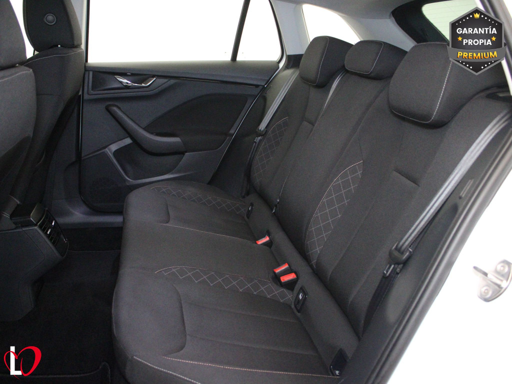 SKODA SCALA 1.0 TSI AMBITION 110 de segunda mano