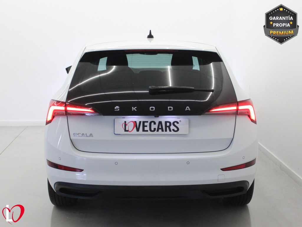 SKODA SCALA 1.0 TSI AMBITION 110 de segunda mano