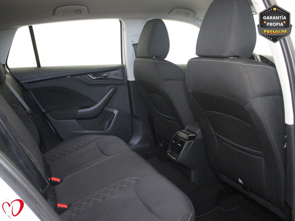 SKODA SCALA 1.0 TSI AMBITION 110 de segunda mano