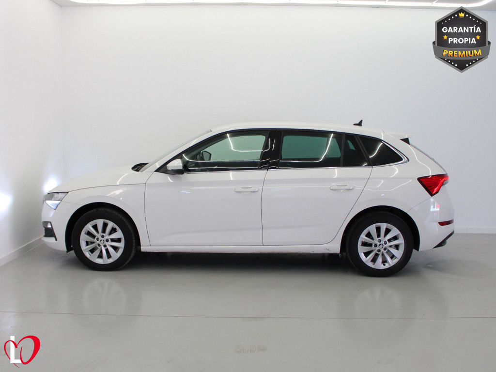 SKODA SCALA 1.0 TSI AMBITION 6 VEL 110 de segunda mano