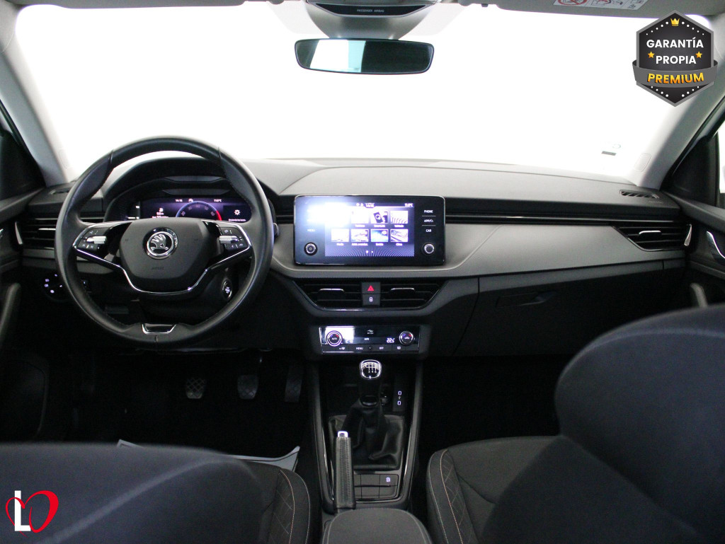 SKODA SCALA 1.0 TSI AMBITION 6 VEL 110 de segunda mano