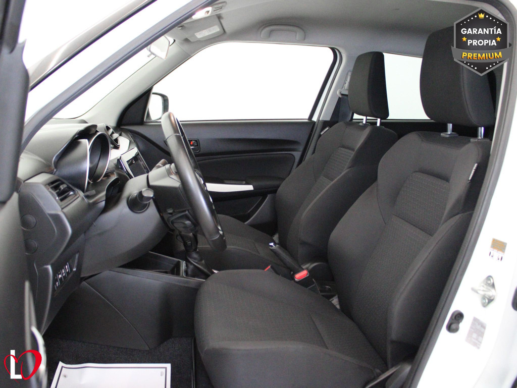 SUZUKI SWIFT 1.2 DJET HYBRID 83 de segunda mano