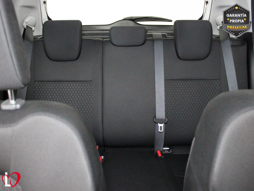 SUZUKI SWIFT 1.2 DJET HYBRID 83 de segunda mano