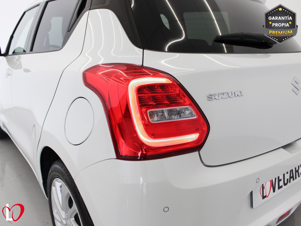 SUZUKI SWIFT 1.2 DJET HYBRID 83 de segunda mano