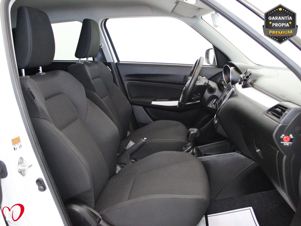 SUZUKI SWIFT 1.2 DJET HYBRID 83 de segunda mano