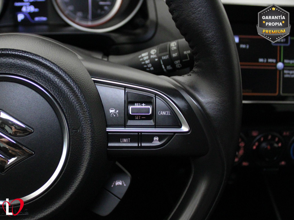 SUZUKI SWIFT 1.2 DJET HYBRID 83 de segunda mano