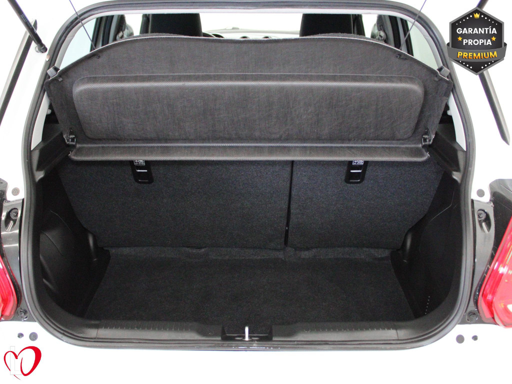 SUZUKI SWIFT 1.2 DJET HYBRID 83 de segunda mano