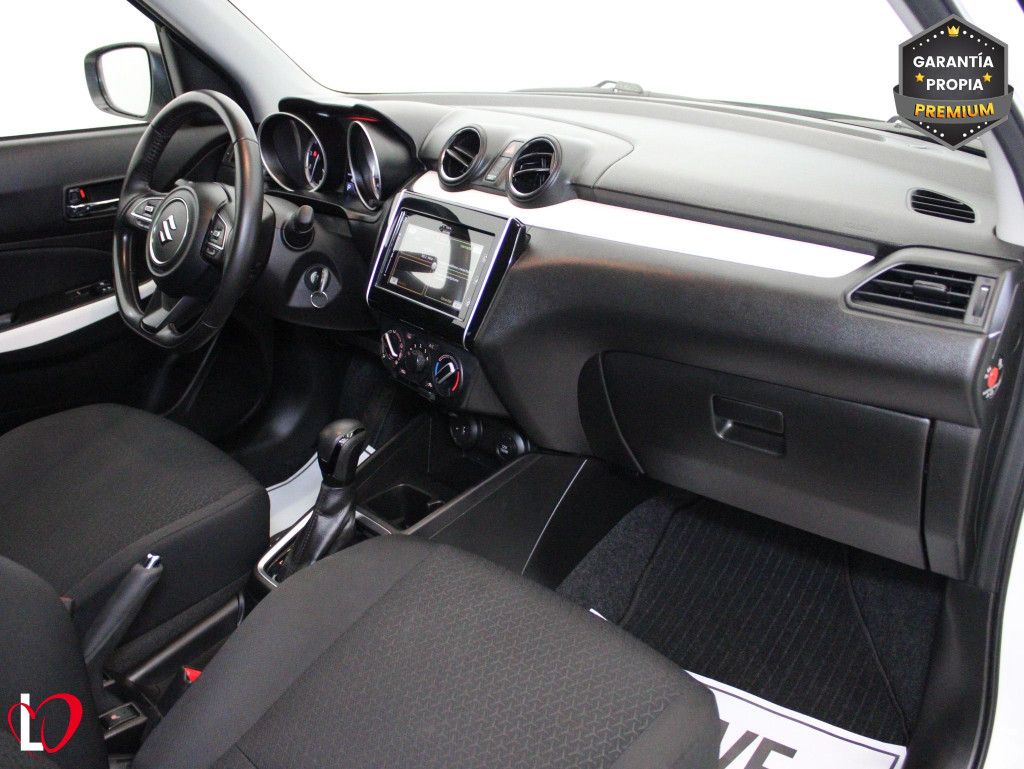 SUZUKI SWIFT 1.2 DJET HYBRID 83 de segunda mano