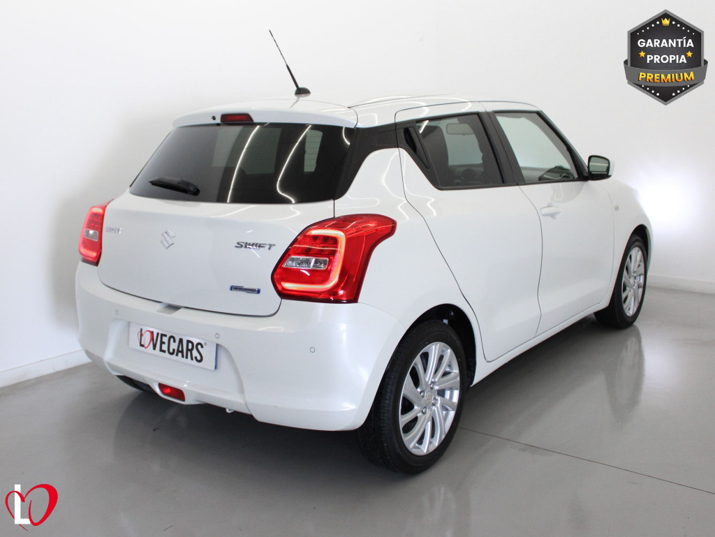SUZUKI SWIFT 1.2 DJET HYBRID 83 de segunda mano