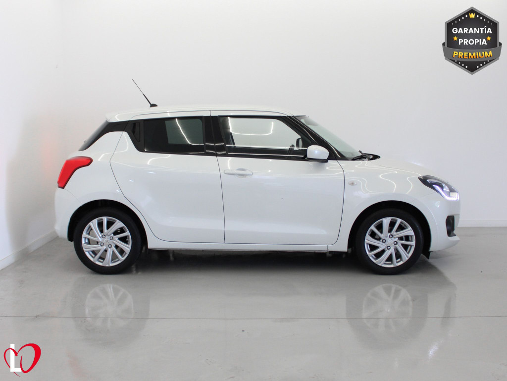 SUZUKI SWIFT 1.2 DJET HYBRID 83 de segunda mano