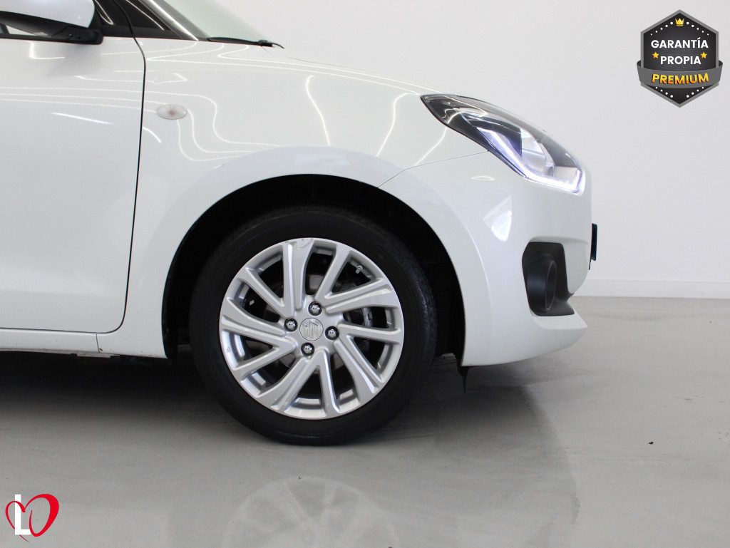 SUZUKI SWIFT 1.2 DJET HYBRID 83 de segunda mano