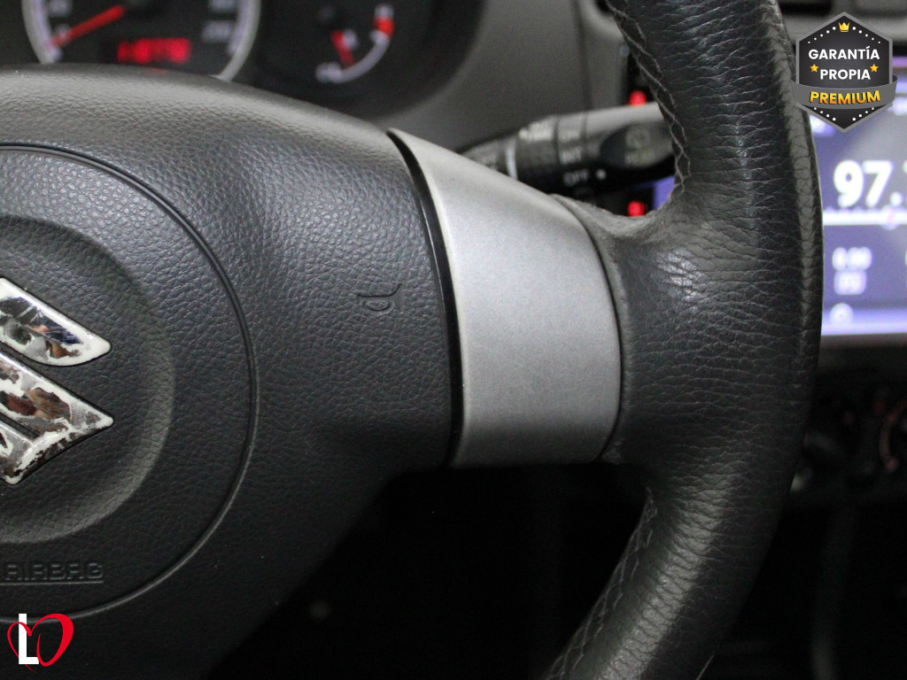 SUZUKI SWIFT 1.3 de segunda mano