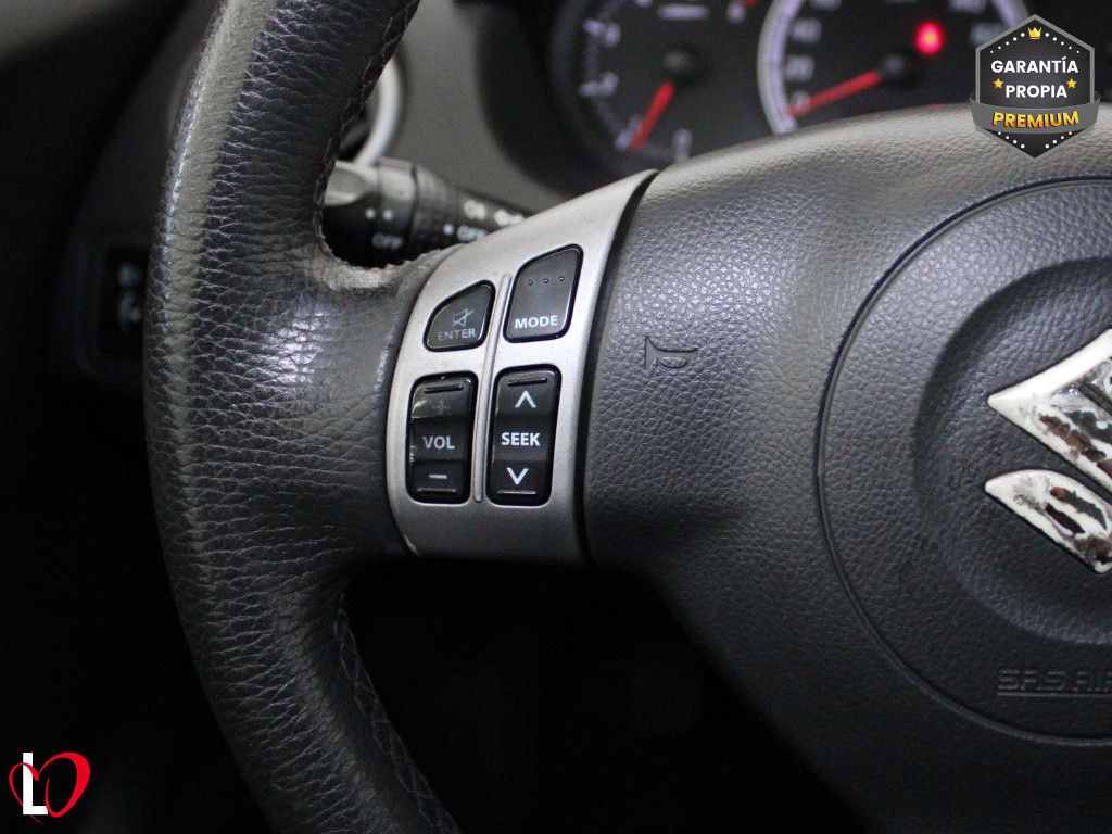 SUZUKI SWIFT 1.3 de segunda mano