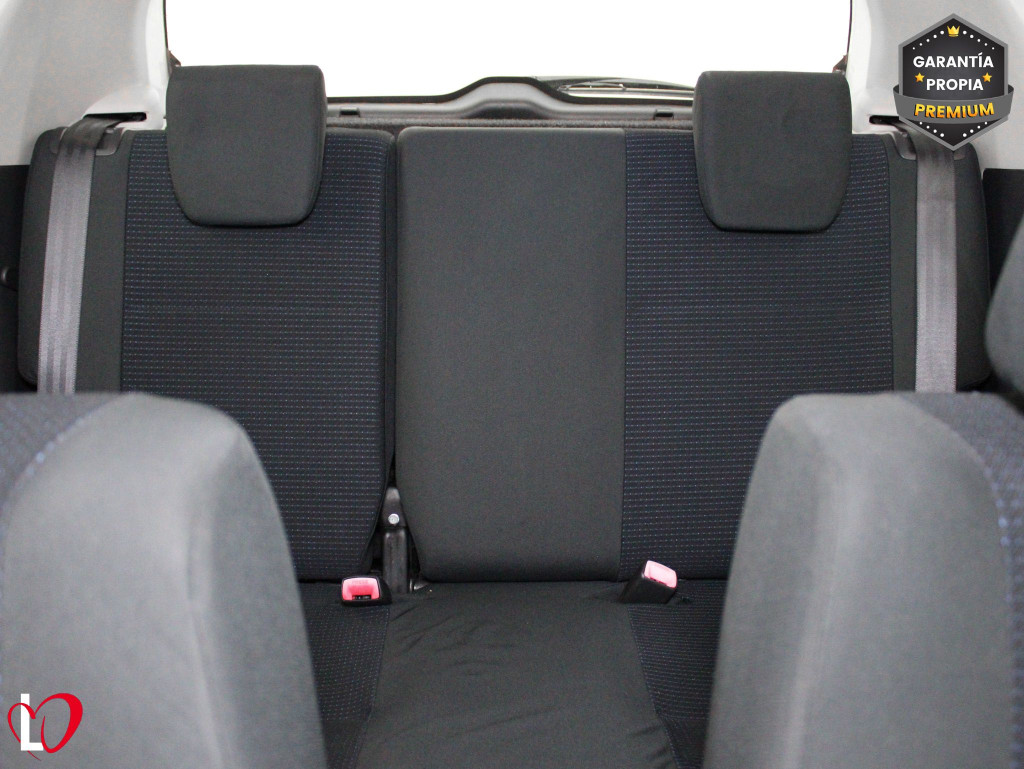 SUZUKI SWIFT 1.3 de segunda mano