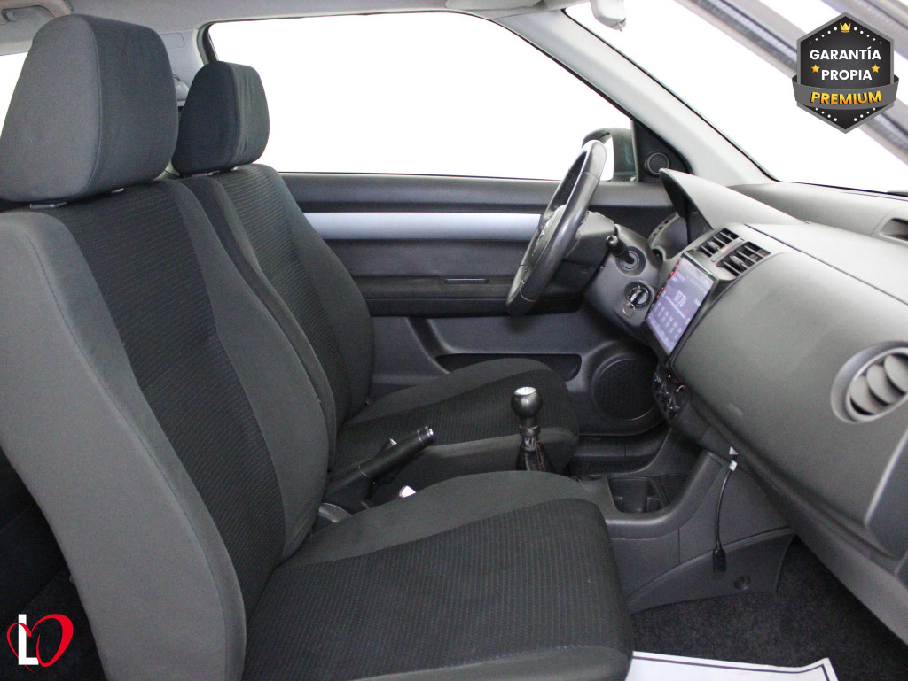 SUZUKI SWIFT 1.3 de segunda mano