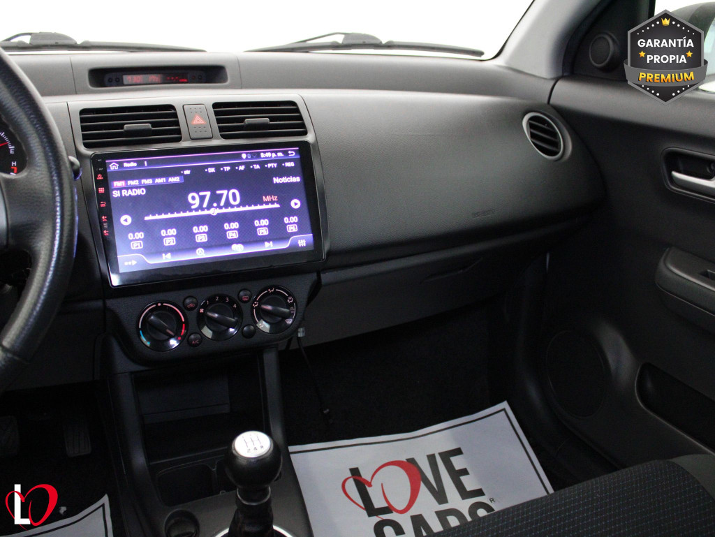SUZUKI SWIFT 1.3 de segunda mano
