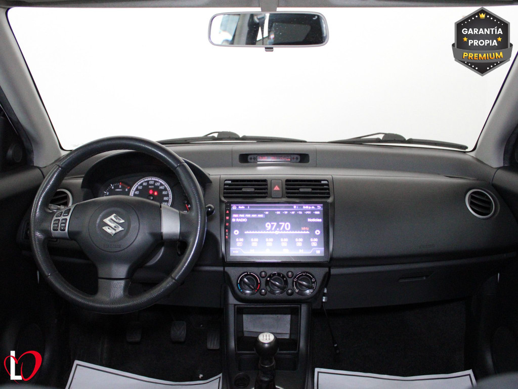 SUZUKI SWIFT 1.3 de segunda mano