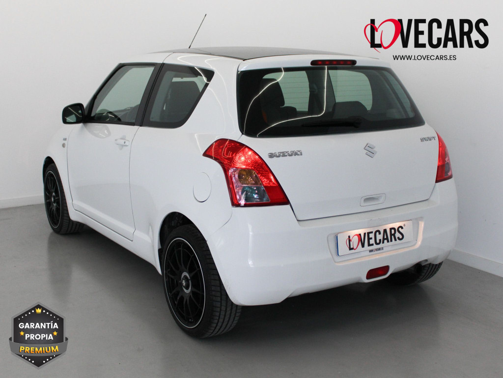 SUZUKI SWIFT 1.3 de segunda mano