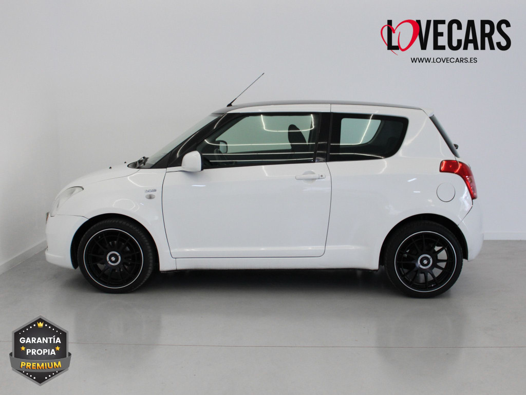 SUZUKI SWIFT 1.3 de segunda mano