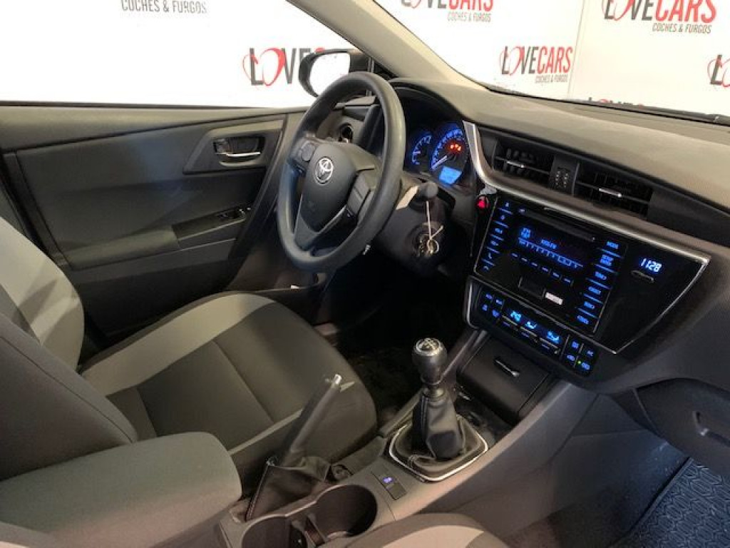 TOYOTA AURIS 1.4 D-4D BUSINESS de segunda mano