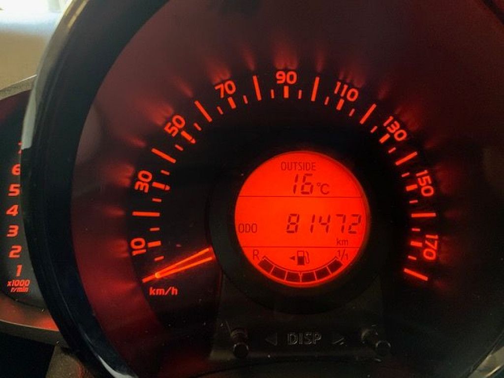 TOYOTA AYGO 1.0 70 X-PLAY de segunda mano