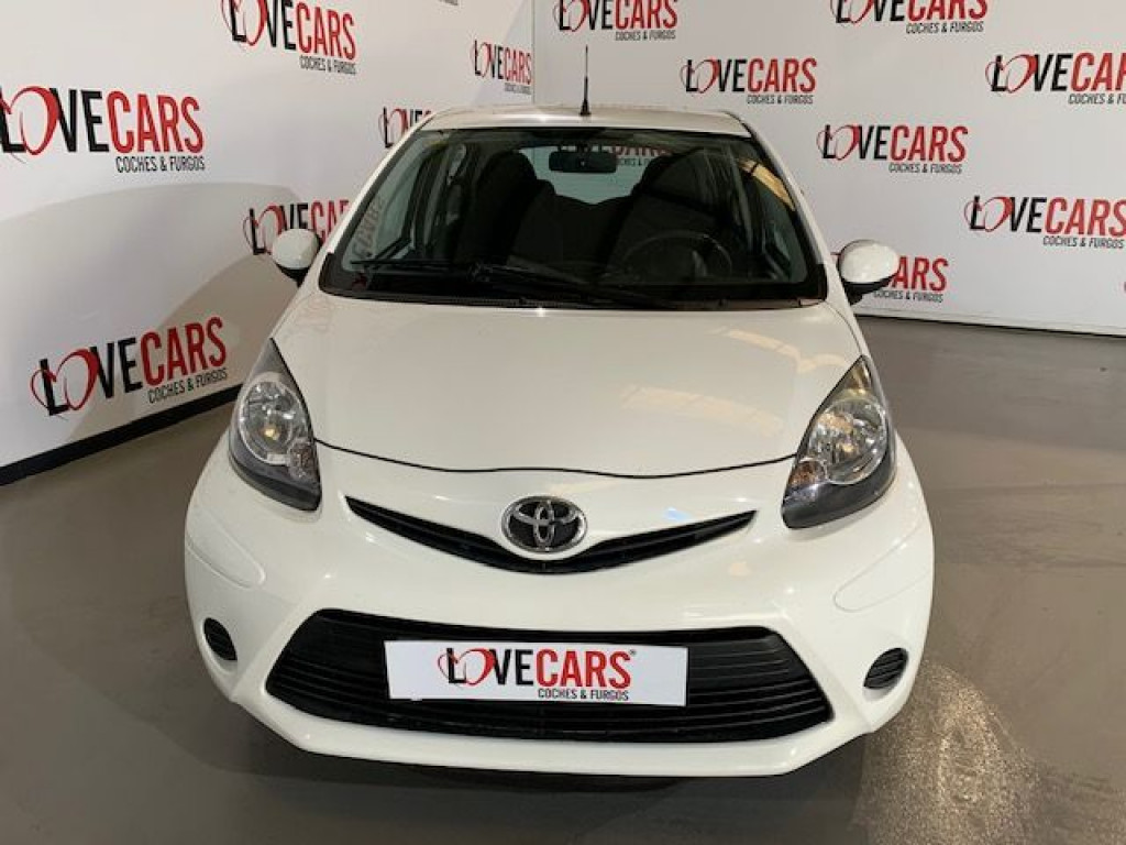 TOYOTA AYGO 5P 70 LIVE de segunda mano